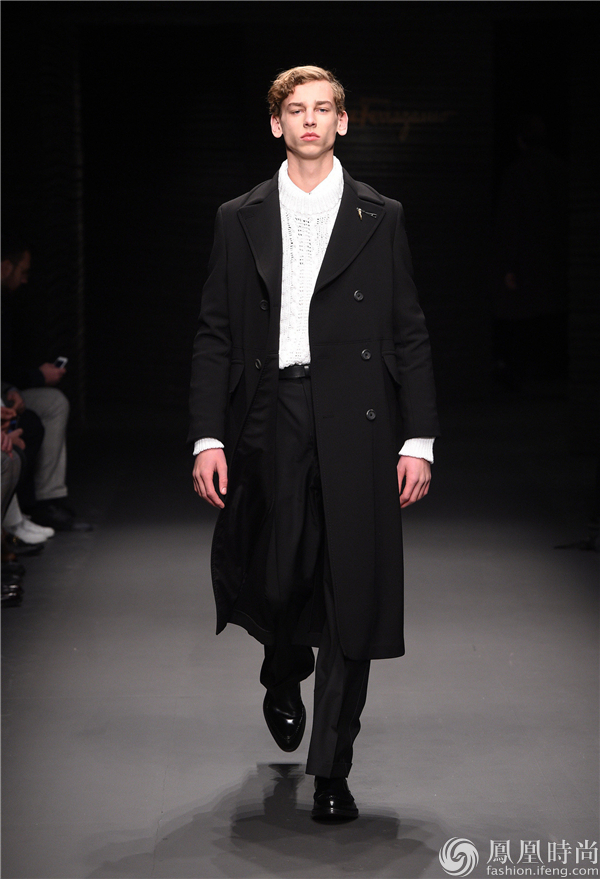 Salvatore Ferragamo新任设计总监带来的男装系列发布!