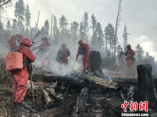 炉霍县 人口_甘孜州炉霍县地图(2)