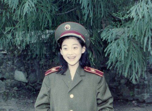 点击图片查看详情 女文工团最后下落图片_女文工团员最后的下落