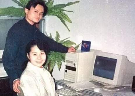 他们大学时就有美好的恋爱她是马云背后的女人