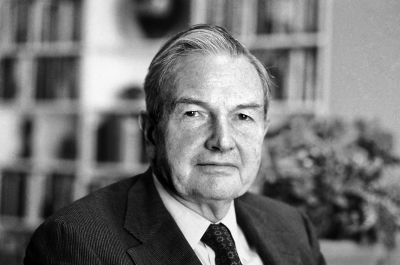 美国著名银行家洛克菲勒去世_凤凰资讯