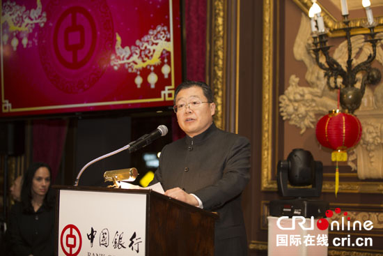 　　2017年1月12日，美国中国总商会会长、中国银行美国地区行长徐辰在美国中国总商会新年慈善晚宴上致辞。