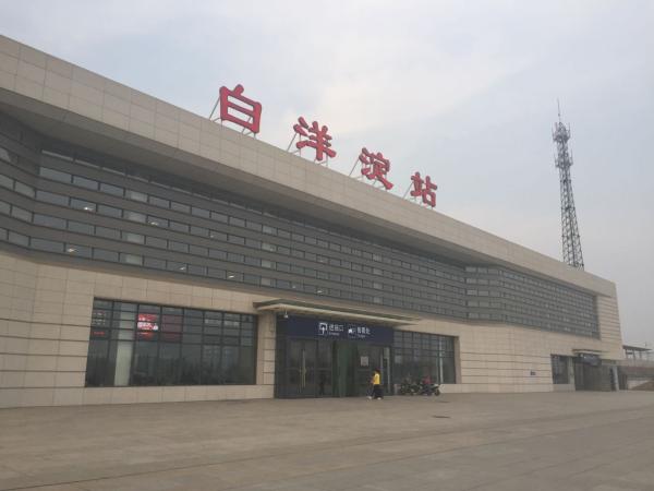铁路助力雄安新区:固保地铁横穿 直达北京新机