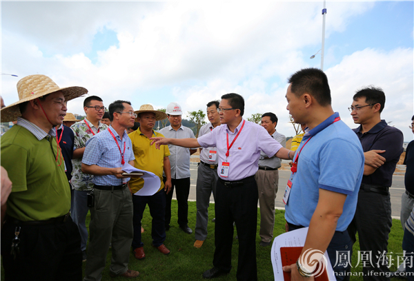 陵水县委书记麦正华率队现场督导文黎大道项目建设 力争年内实现全面