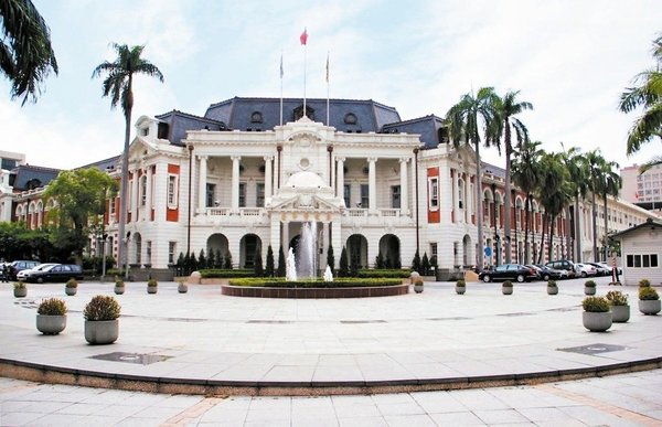 台中州厅外观，日据时期马萨风格的巴洛克式建筑。 图／台中市政府提供 图片来源：台湾《联合报》