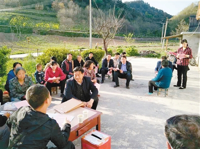 贫困户人均年收入_建档立卡贫困户