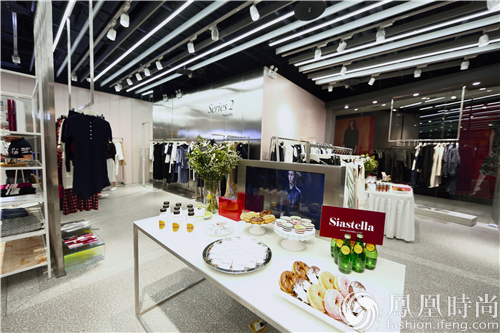 女装设计师品牌Siastella北京朝阳大悦城店荣耀