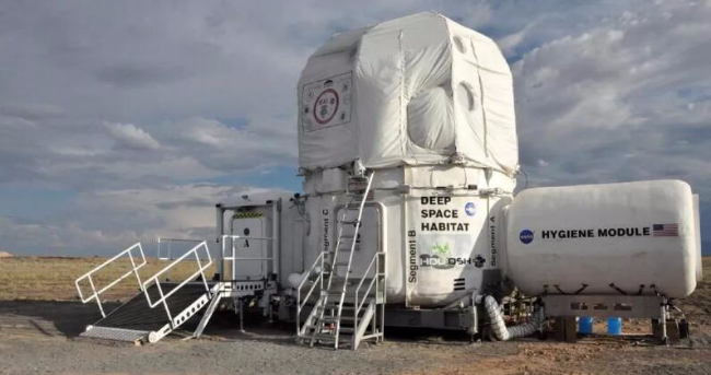 
直飞火星不靠谱？NASA要在月球轨道建交通枢纽

