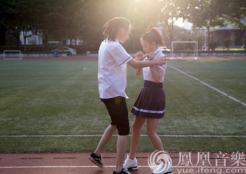 潘玮柏《致青春》唱出被劈腿心声 MV邀Vava诠