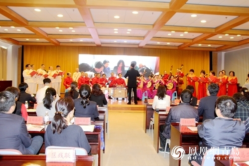市南区举行学习贯彻党的十九大精神宣讲汇演