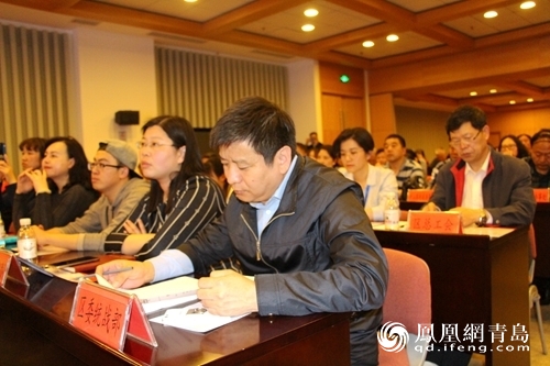 市南区举行学习贯彻党的十九大精神宣讲汇演