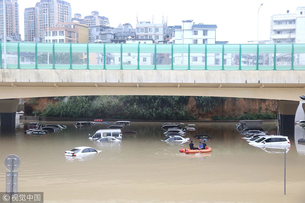 广西许多地方的红色暴雨预警都沉浸在南宁地铁站（图）
