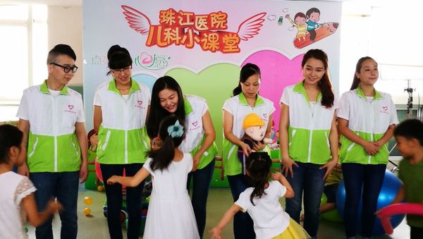 白血病儿童微电影《心愿》近日在珠江医院开机