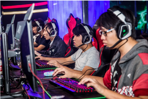 京东游戏Game+ CEST浙江站电竞馆业主采访