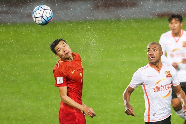 国足微博对不起消失了,里皮上任6天带来了什