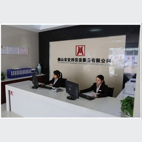 wow明星们来广东举办会议的保安原来都是来自