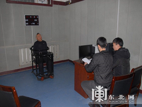 拉哈镇有人口_拉哈镇(2)