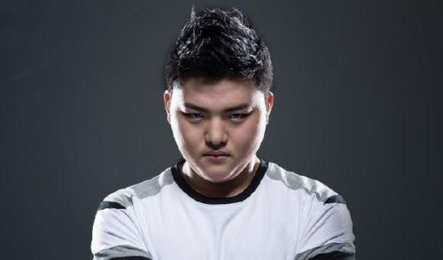 UZI究竟有多强 各路大神评价让人服气