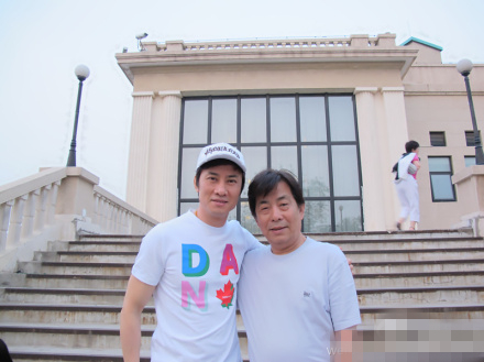 他影响了整个中国华语乐坛,明星导师王明琦先