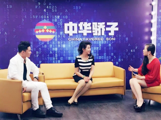 携手天南地北赤峰人春晚|春晚| 赤峰人_凤凰音乐