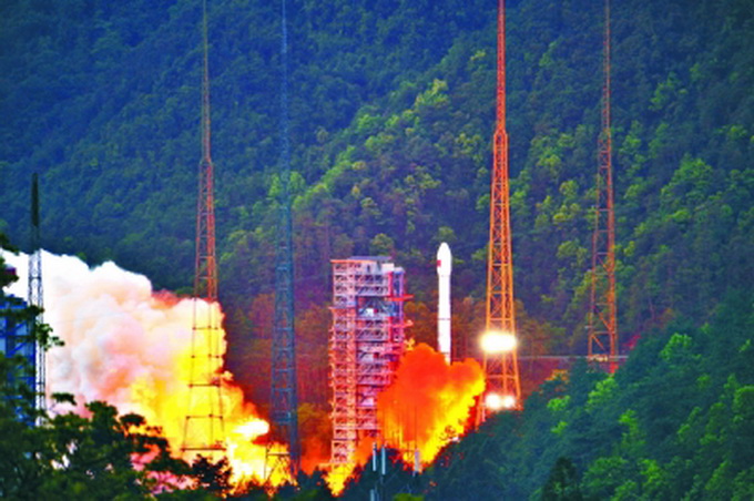 实践十三号卫星成功发射 3年内飞机高铁可实现高速上网