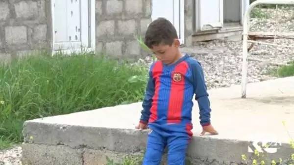 3岁孩子因取名“梅西” 遭极端组织绑架两年