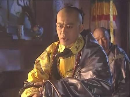 皇帝一天怎過?乾隆凌晨4點起床,工作12小時,晚上7點翻牌子