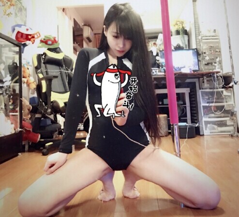 “斗鱼三骚”卡卡再度上线?怕是纸巾不够用了