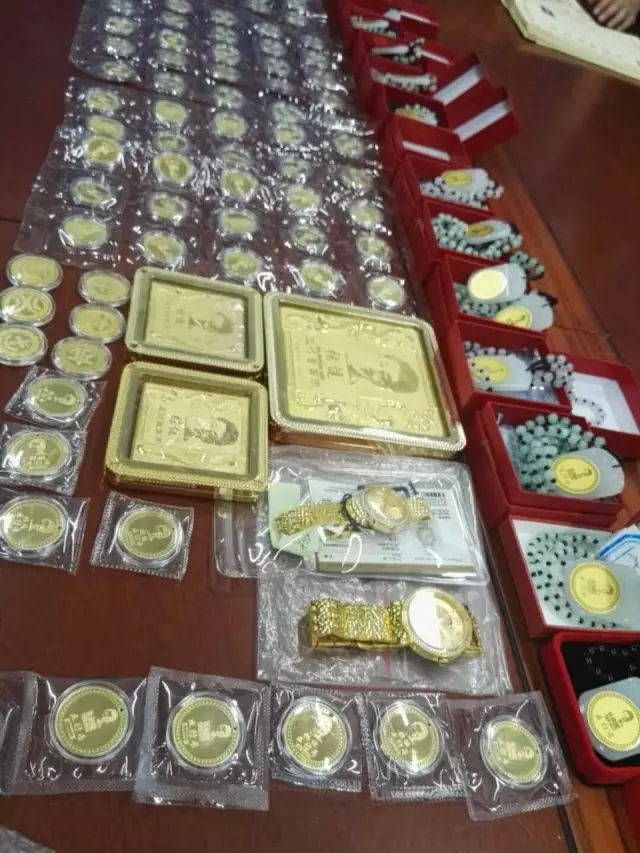 他忽悠几十万人陷五行币骗局自称未来首富