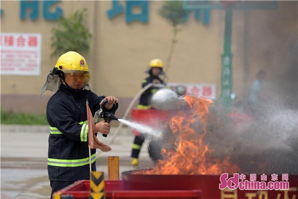 淄博举办微型消防站技能培训班 提升火灾防控