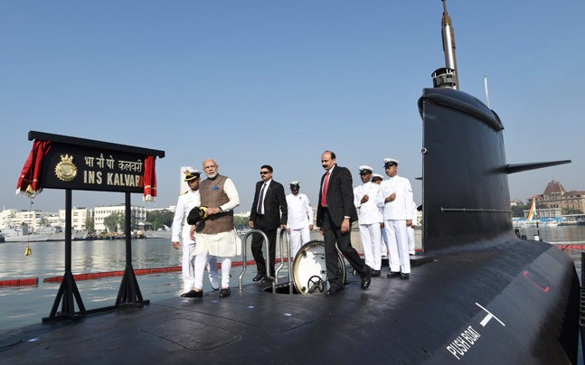 莫迪主持印度潜艇服役典礼 印媒：这话说给中国听
