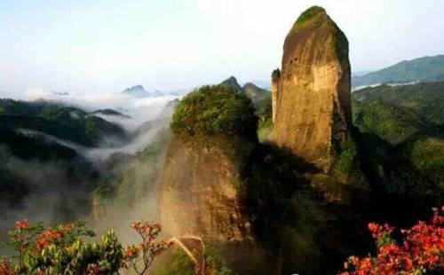 "奇美邵阳,浪漫崀山"邵阳崀山旅游推介会在郑州举行