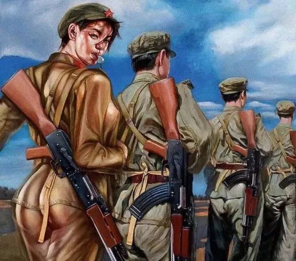 比《芳华》女兵还性感 透明军装包裹无处安放的青春