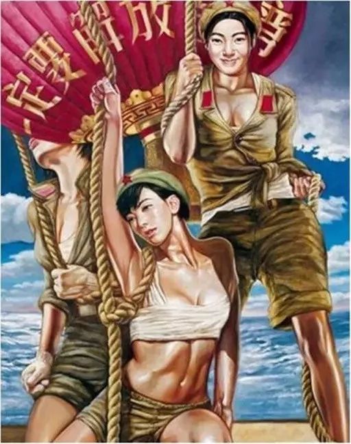 比《芳华》女兵还性感 透明军装包裹无处安放的青春