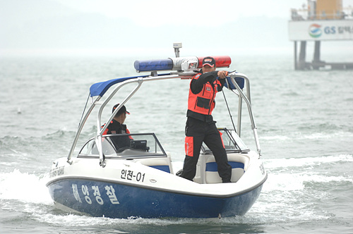 一中国渔船船长被韩海警拘捕 捕捞海产品被没收