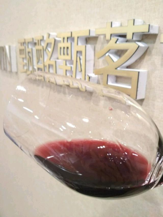 春节在武汉葡萄酒如何挑选合适的？
