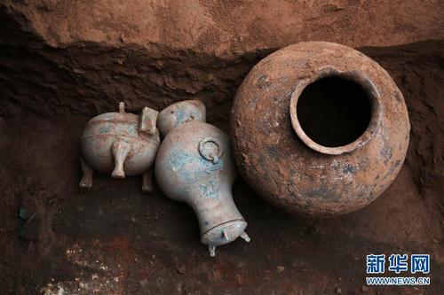 陕西挖出两千年前“陈酿” 系战国时期秦都居民所有