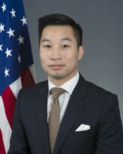 “台湾旅行法案”生效后，首位美国官员访台