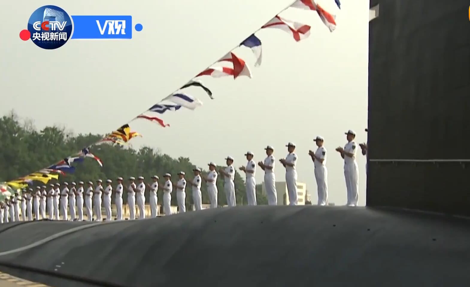 简氏：中国新型核潜艇搭载鹰击18 龟背另有玄机