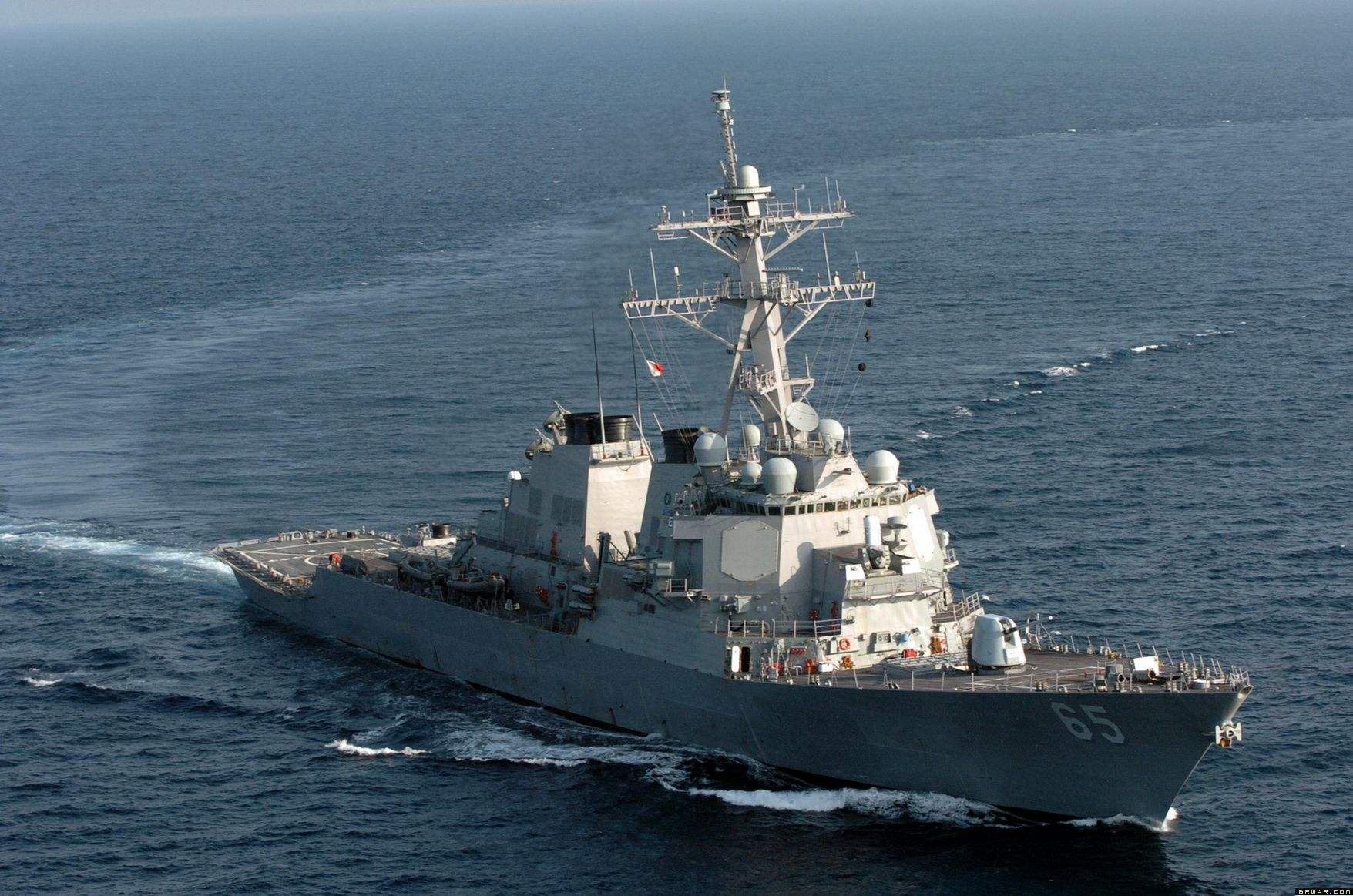 军事专家：美军或增加舰艇穿越台湾海峡的频率