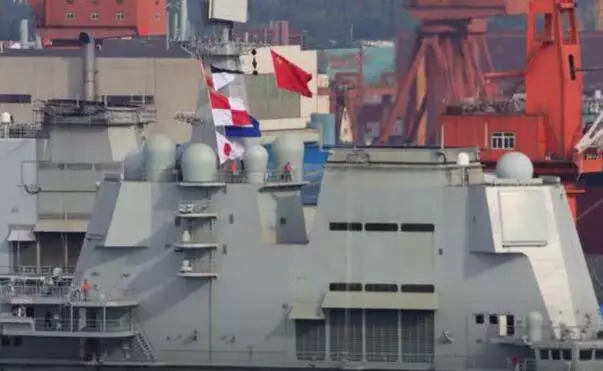 中国国产航母为何会挂“日本国旗”？看完你就明白了