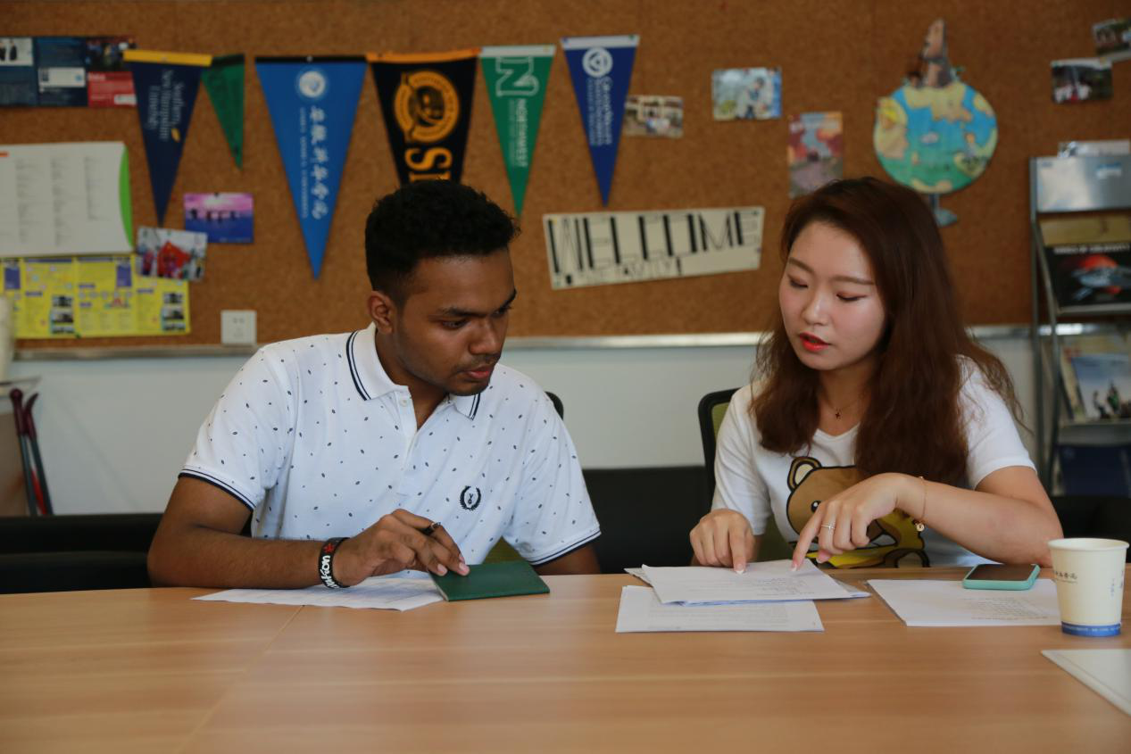 安徽新华学院迎来建校以来首位留学生 预计招
