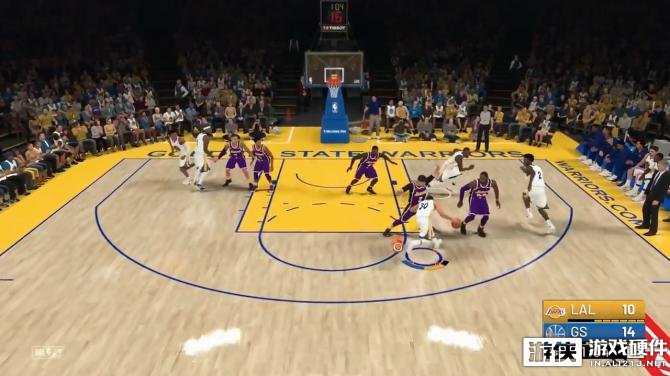 年度巨作NBA2K19上线 手柄助你突破球场上的