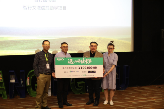 2000年人均工资_2018年 人均读书