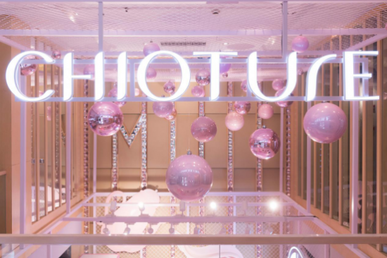 蝶变2018丨 向尚稚造 向新而生 稚优泉全新品牌