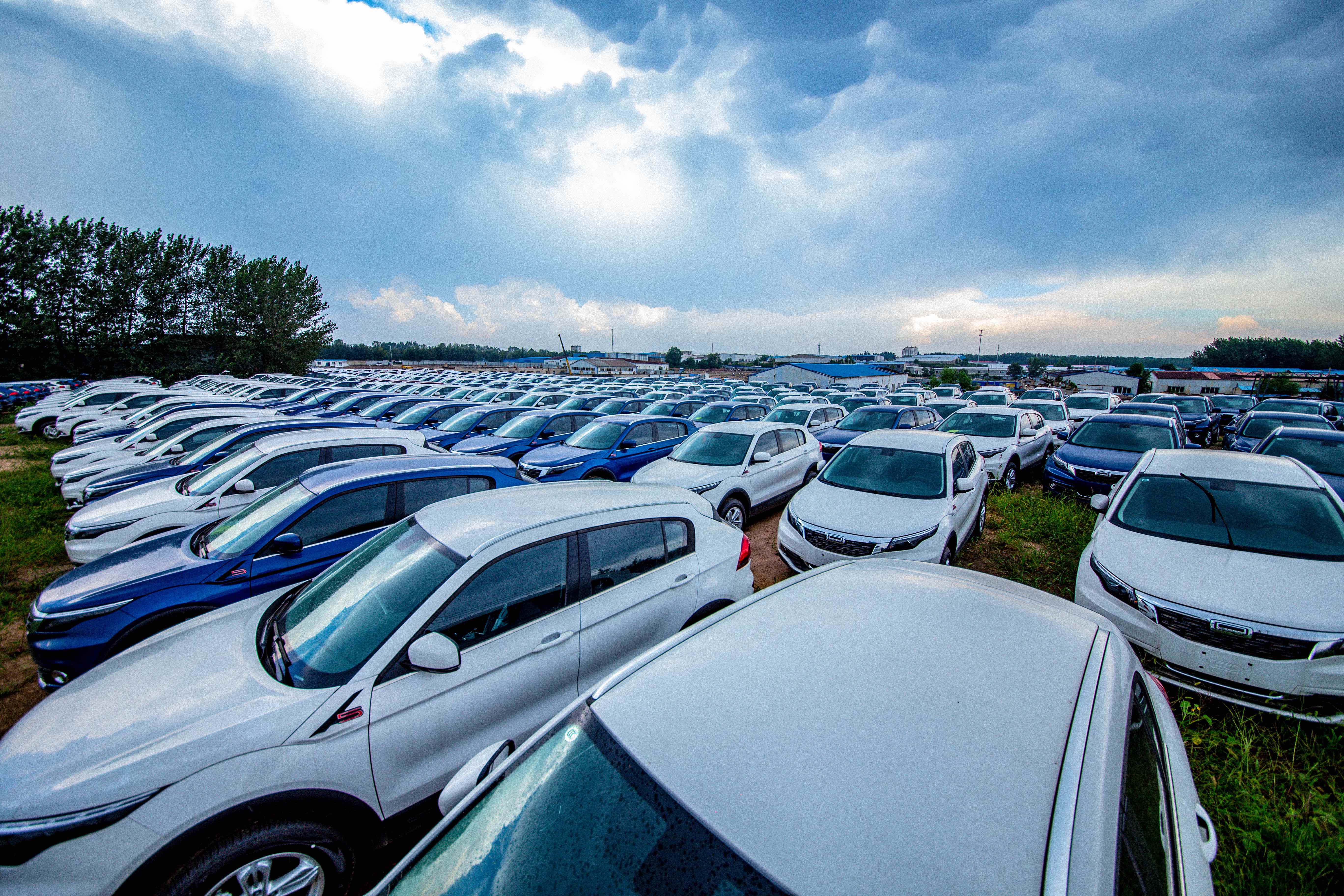 工业机器人决赛除了智能机器人 还有智能共享汽车!