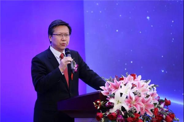 2019年宏观经济展望与民营经济发展论坛于华