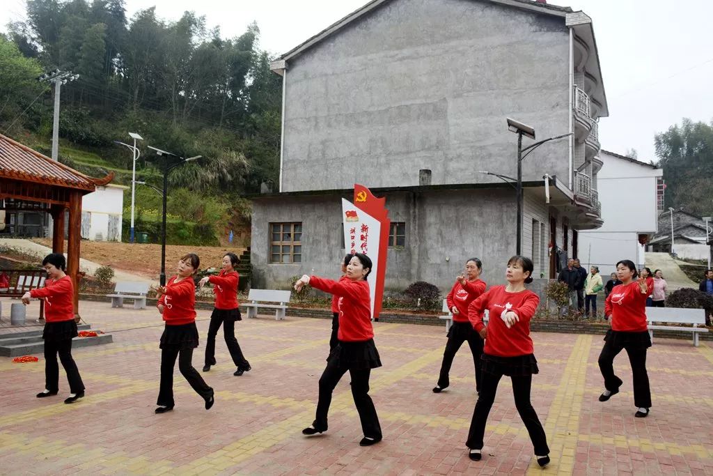 宜黄县圳口乡多少人口_宜黄县神岗乡吴乃平(2)