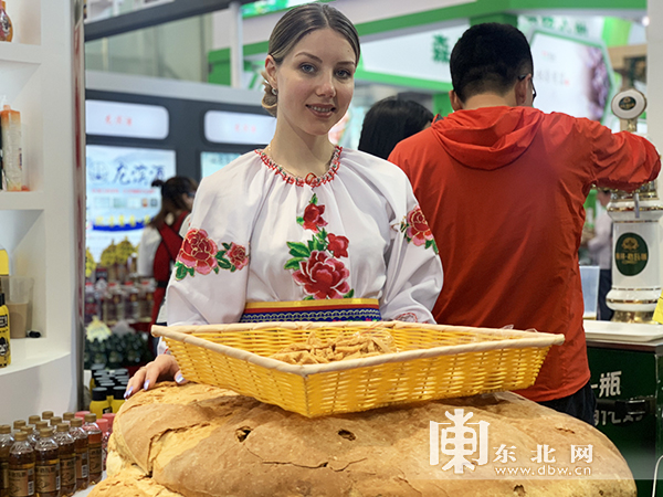 “老字号”走出深闺 百年经典变身“网红”