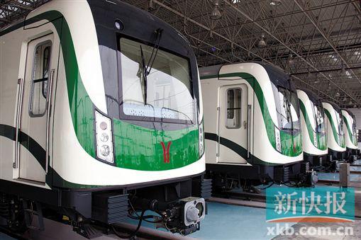 地铁七号线全部列车"广州造" 首批列车交付调试